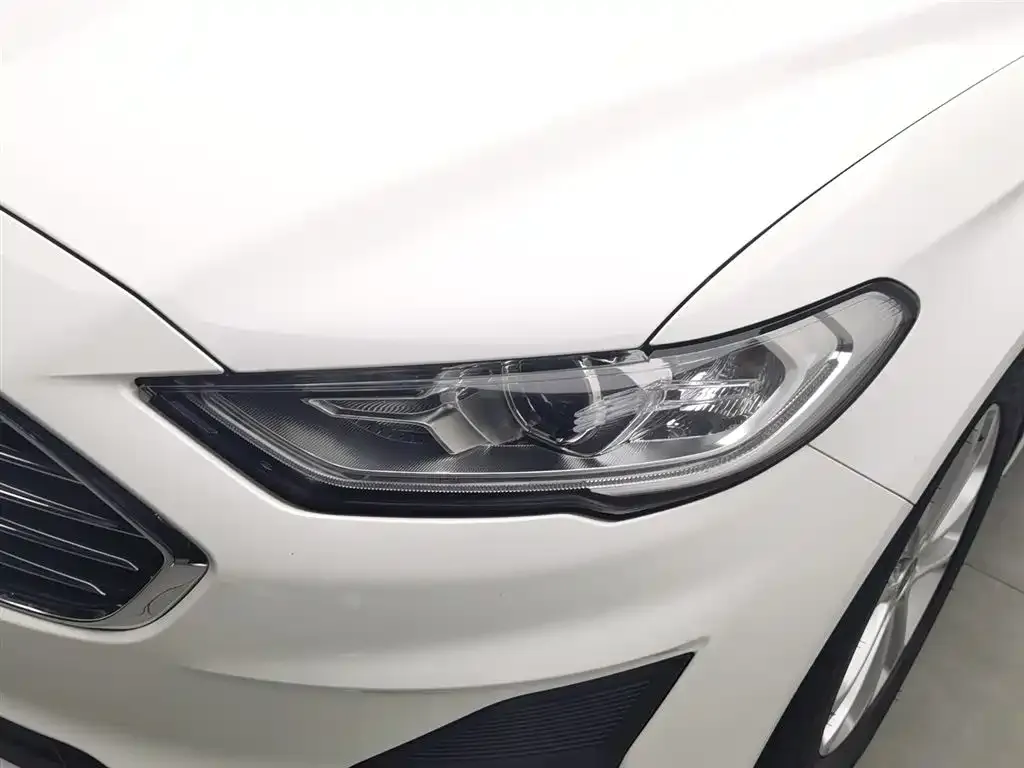 Ford Mondeo 2021 из CN, фото 4