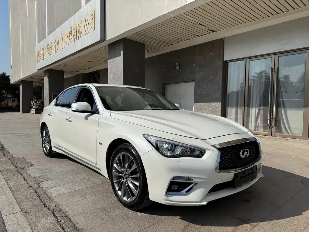 Infiniti Q50L 2021 из CN, фото 8