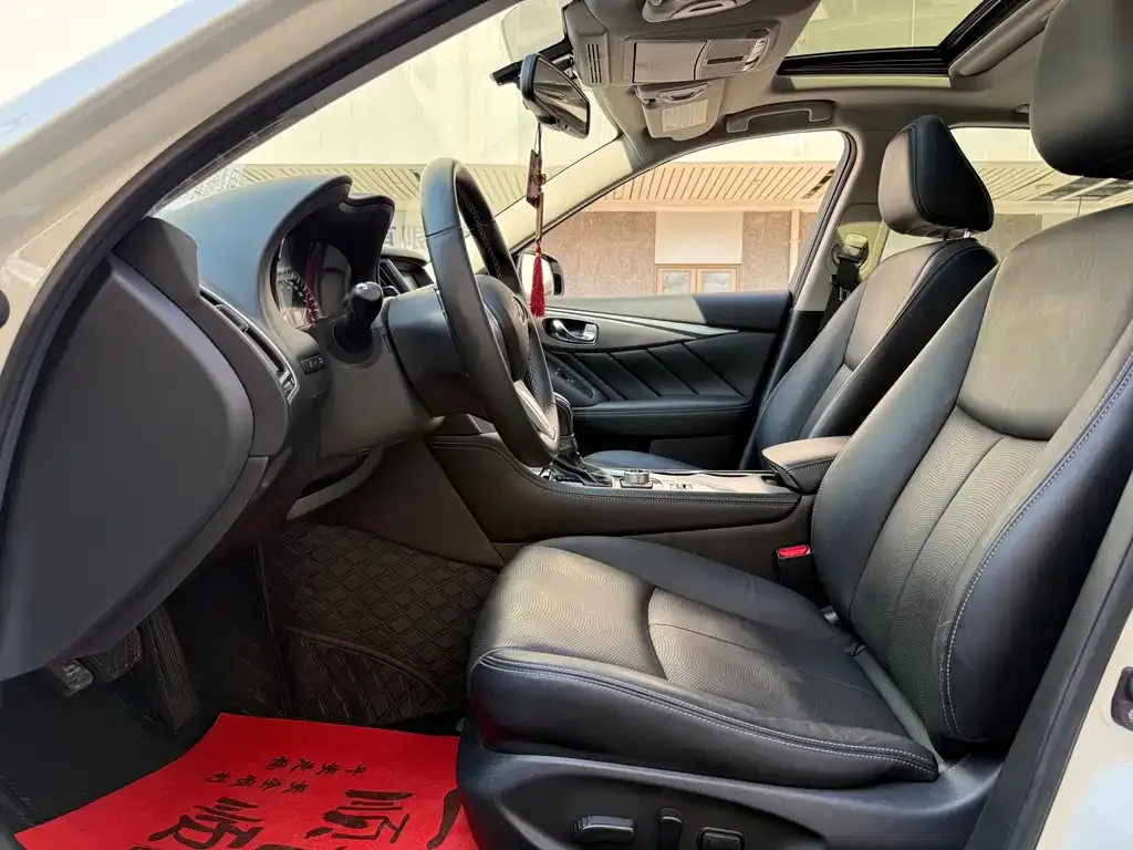 Infiniti Q50L 2021 из CN, фото 3