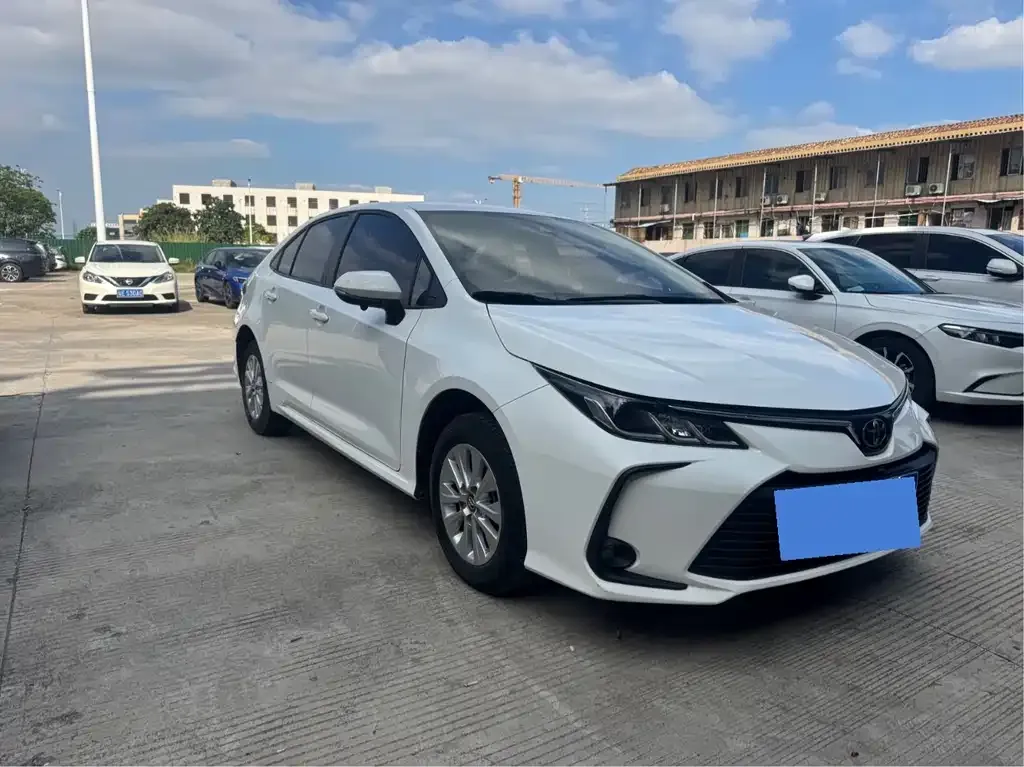 Toyota Corolla 2022 из CN, фото 9