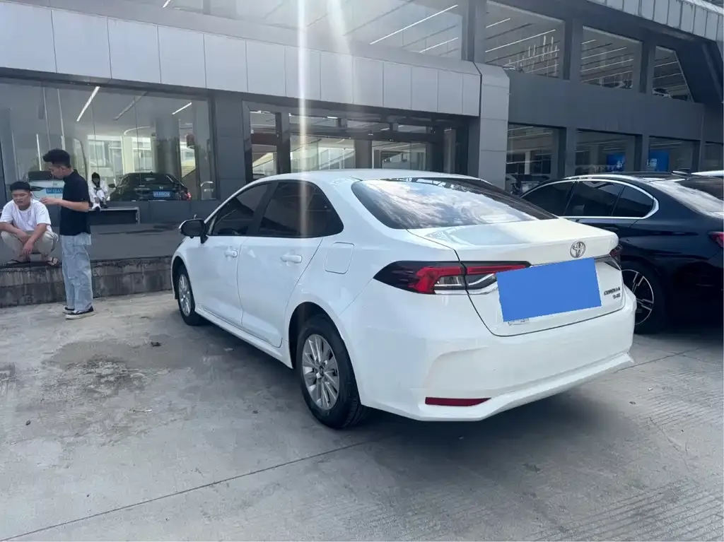 Toyota Corolla 2022 из CN, фото 5