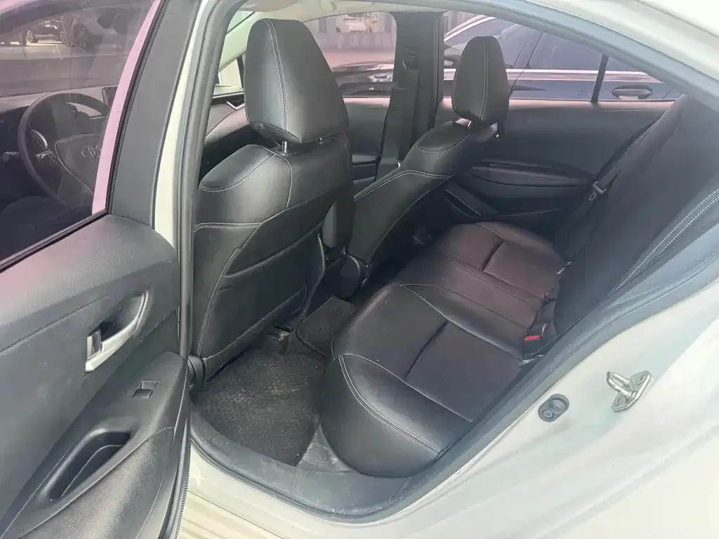 Toyota Corolla 2022 из CN, фото 2