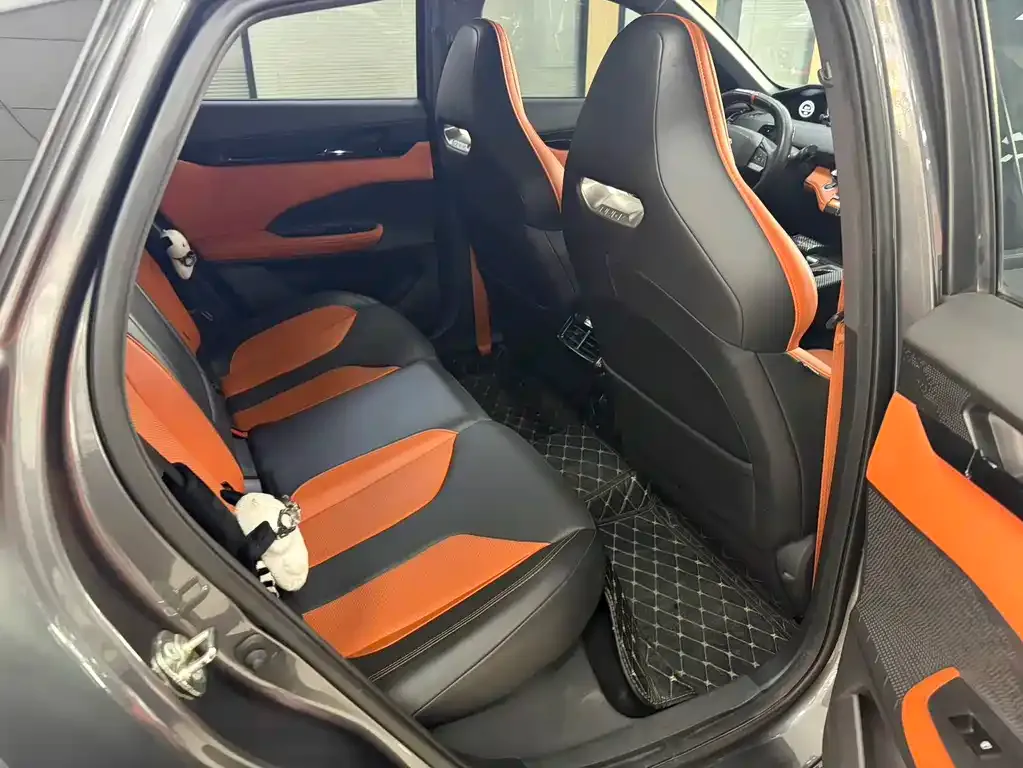 Changan UNI-V 2024 из CN, фото 4