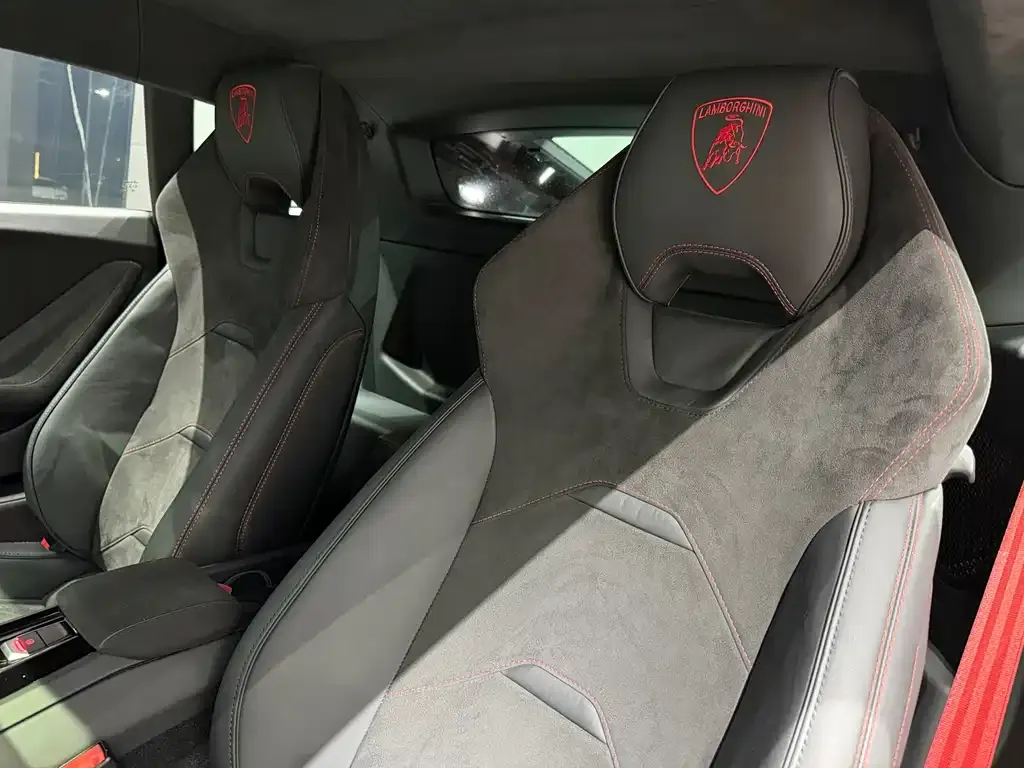 Lamborghini Huracan — фото 7