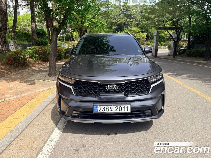Kia Sorento — фото 1