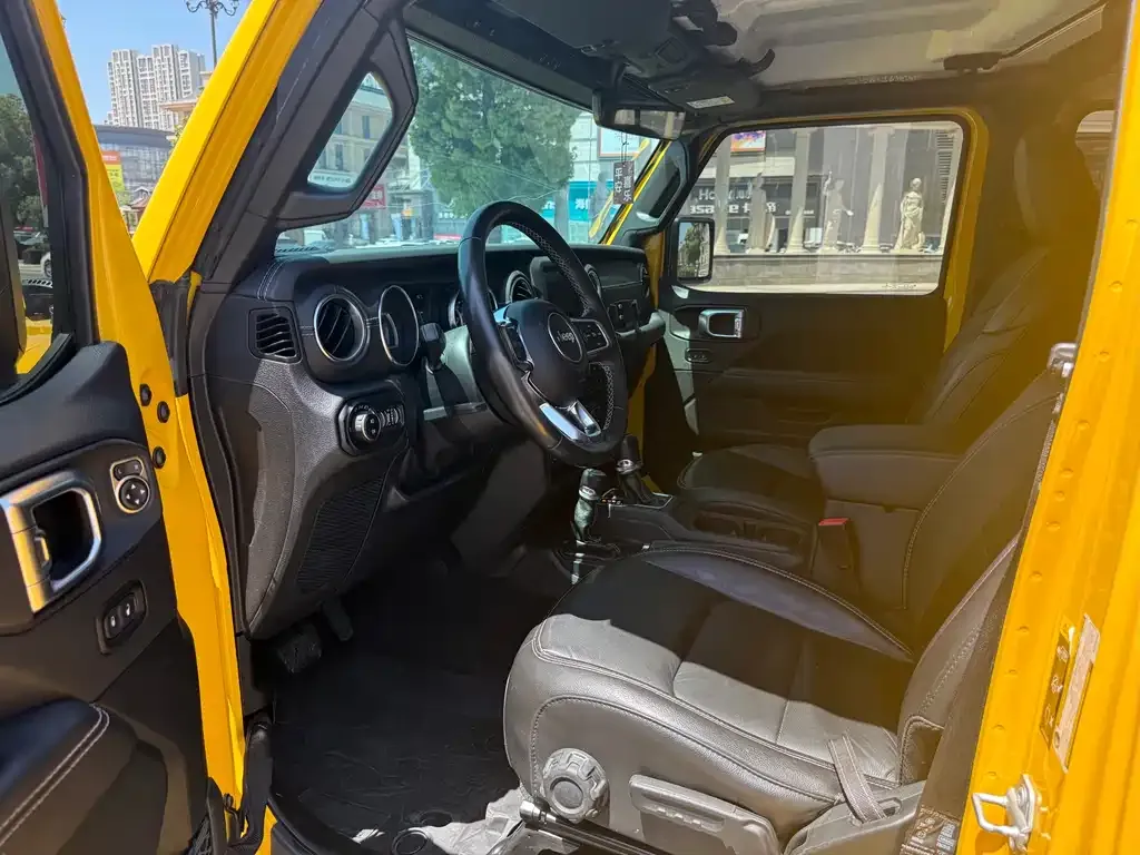 Jeep Wrangler 2021 из CN, фото 4