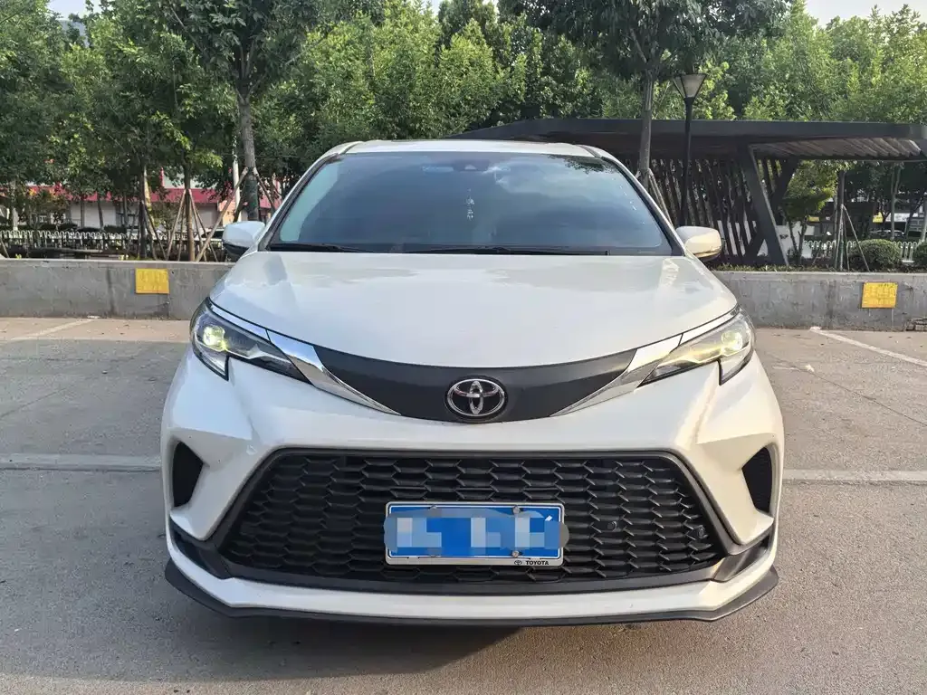 Toyota Granvia 2025 из CN, фото 6