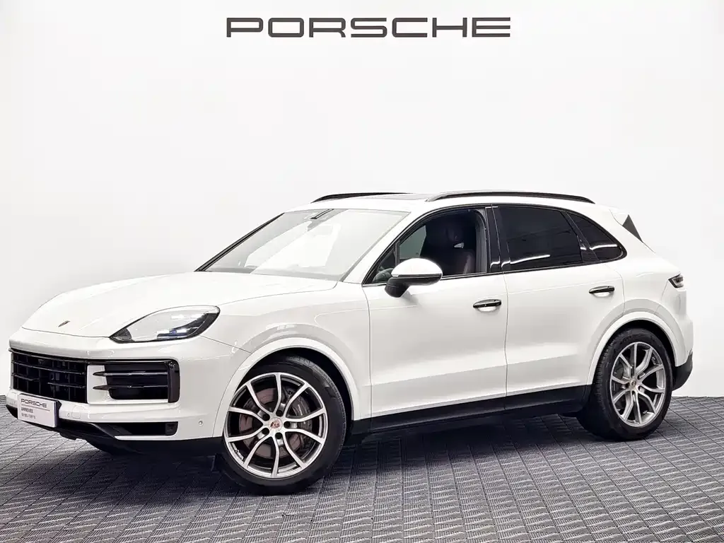 Porsche Cayenne — фото 1