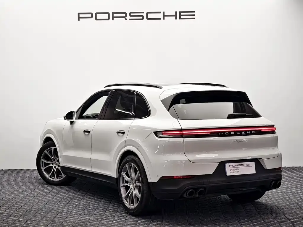 Porsche Cayenne — фото 9