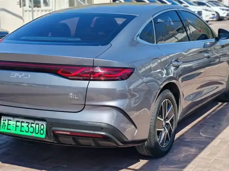 BYD Qin L — фото 3