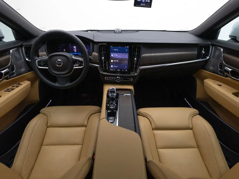 Volvo V90 2023 из KR, фото 7
