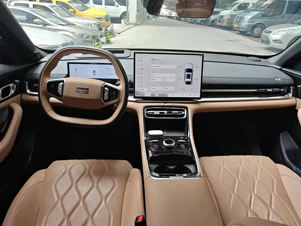 Geely Galaxy A7 — фото 10