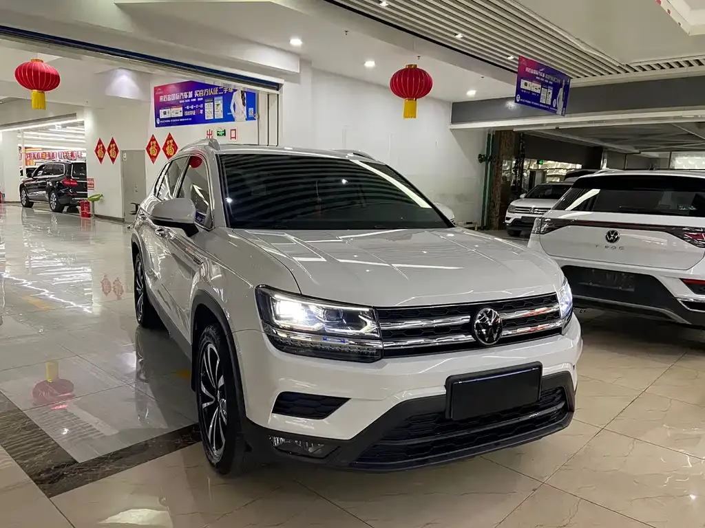Volkswagen Tharu — фото 4