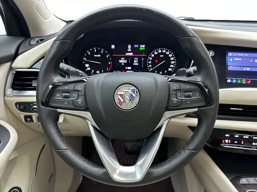 Buick Enclave — фото 9