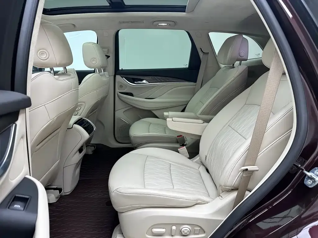 Buick Enclave — фото 4
