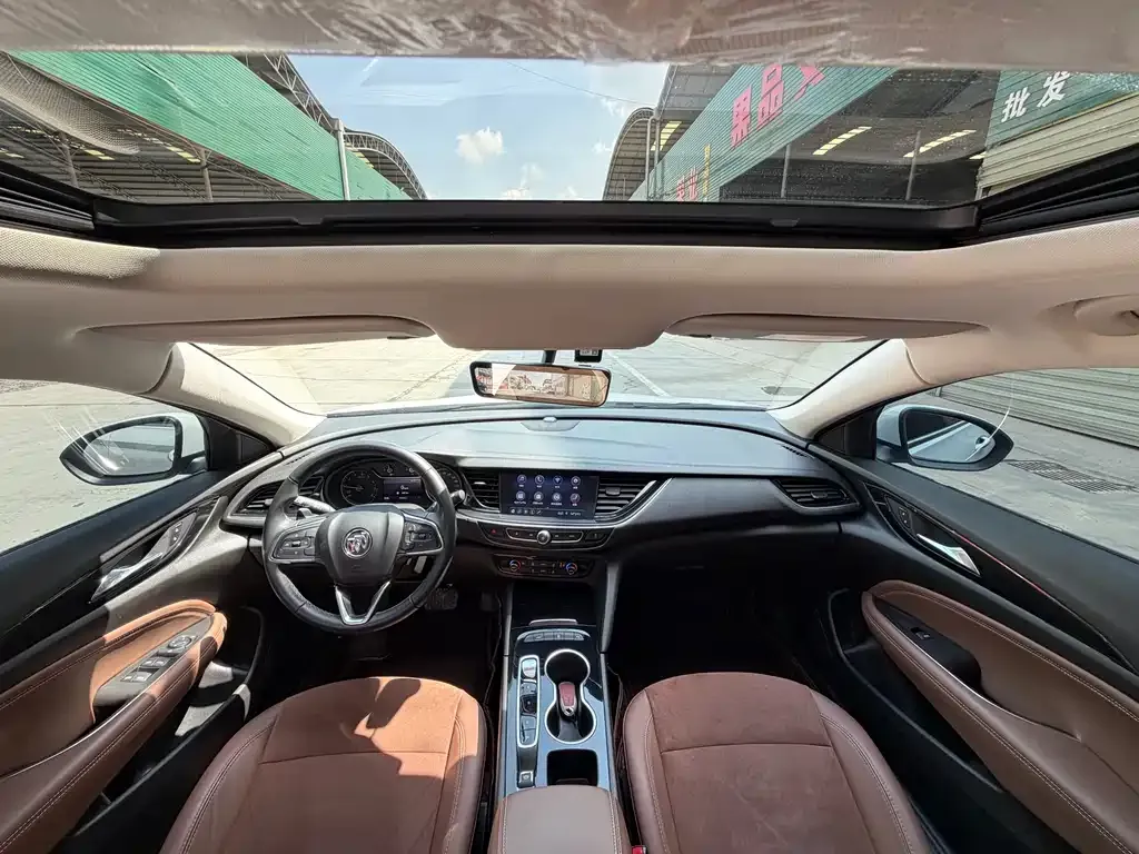 Buick Regal — фото 10