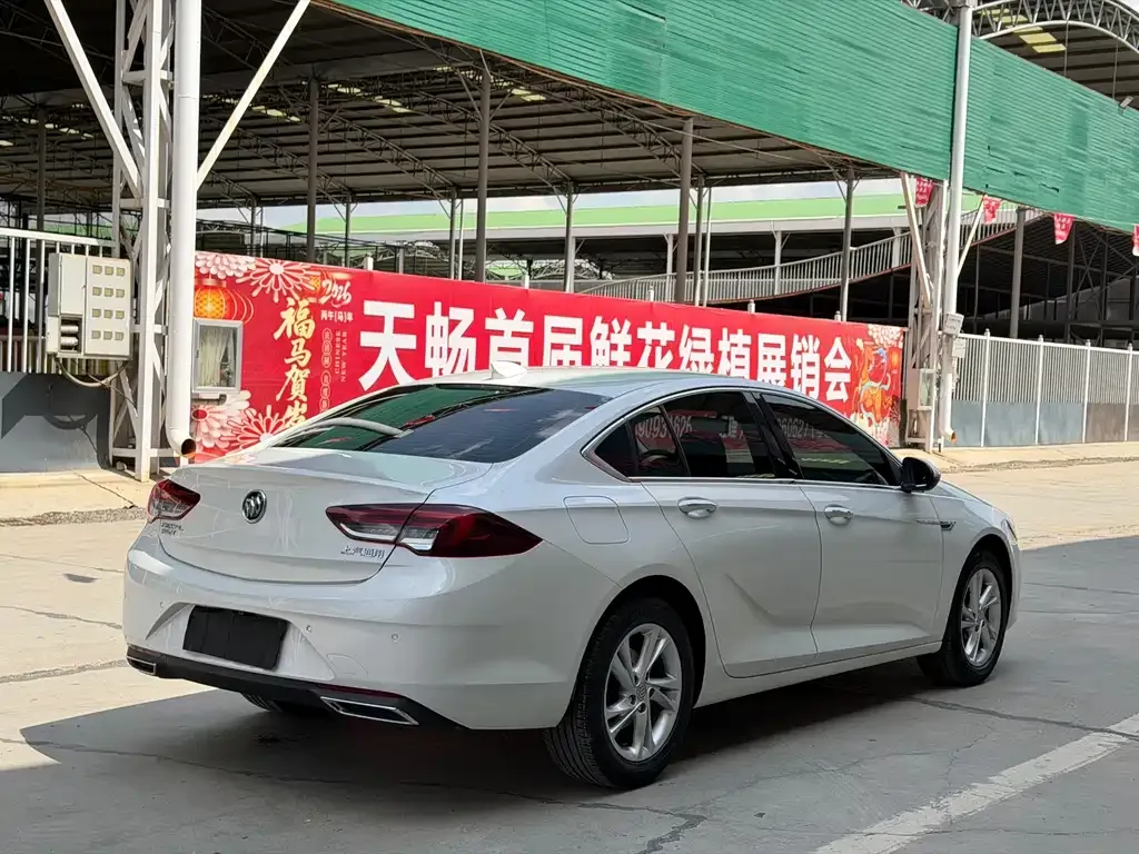 Buick Regal — фото 6