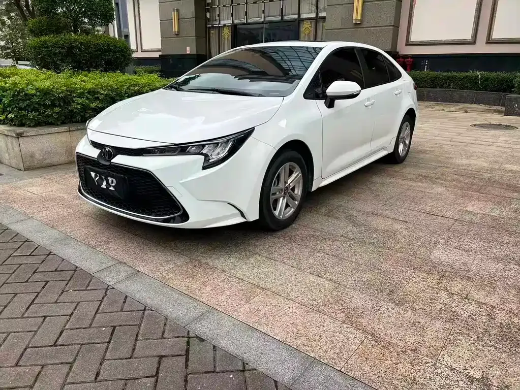 Toyota Levin — фото 1