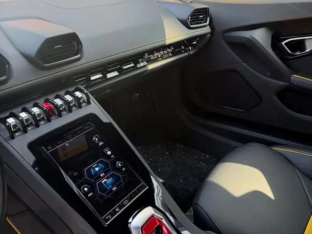 Lamborghini Huracan — фото 6