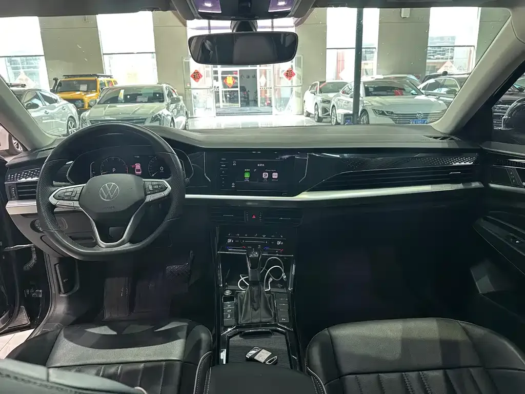 Volkswagen Passat — фото 8