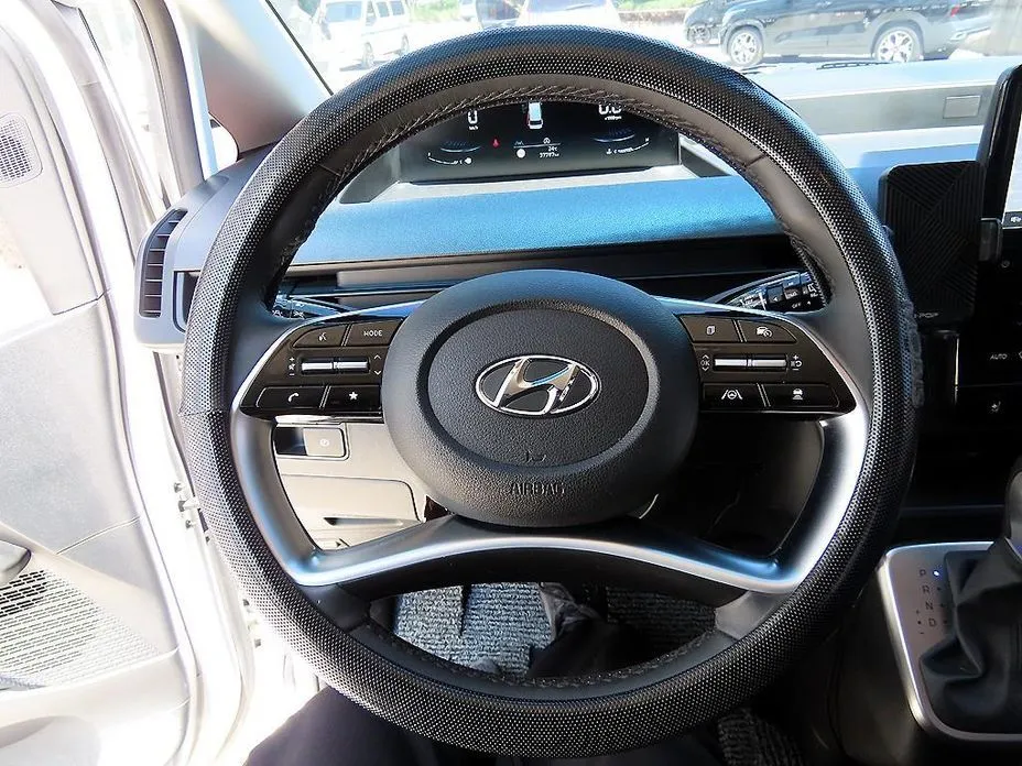Hyundai Staria — фото 7