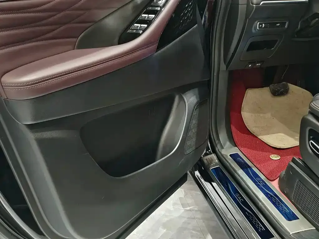 GAC Motor Trumpchi M8 — фото 6