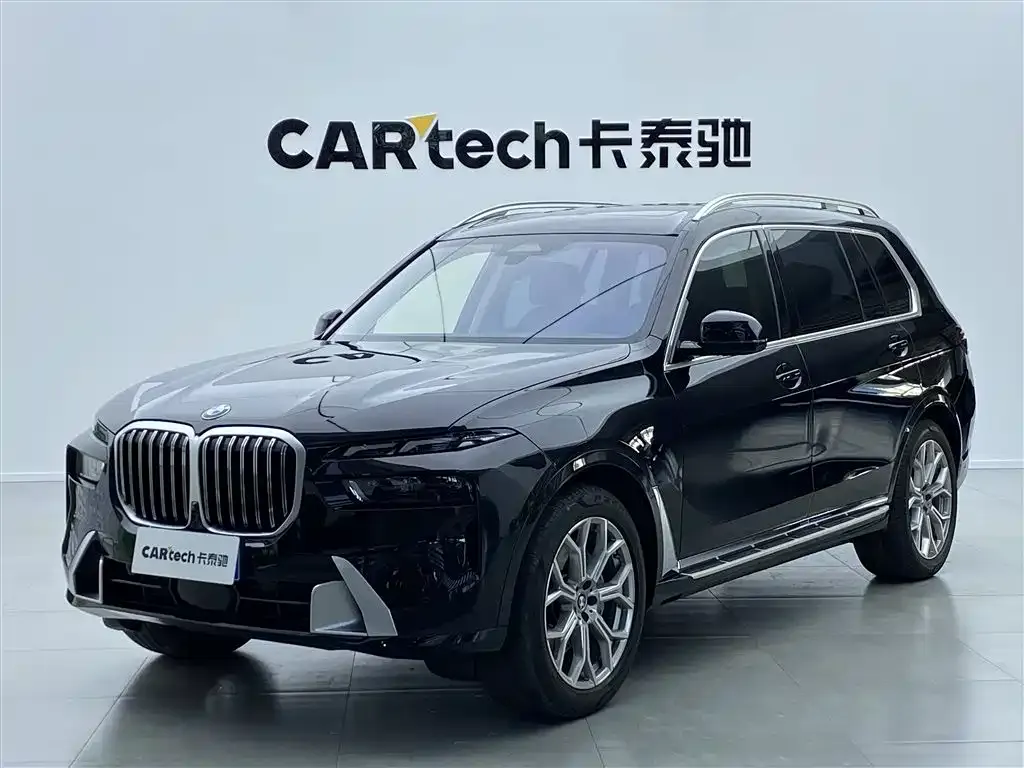 BMW X7 — фото 1