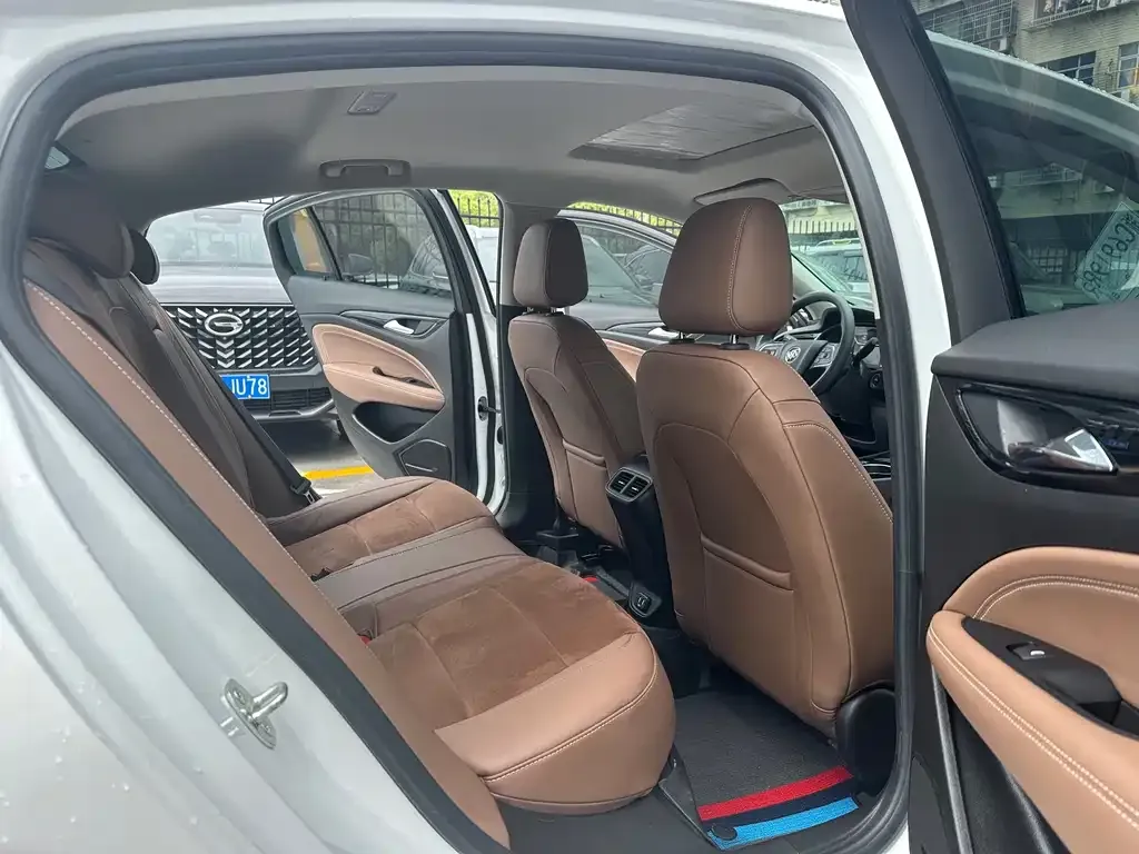 Buick Regal — фото 5