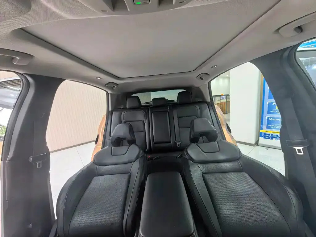 Nissan Ariya 2022 из CN, фото 10