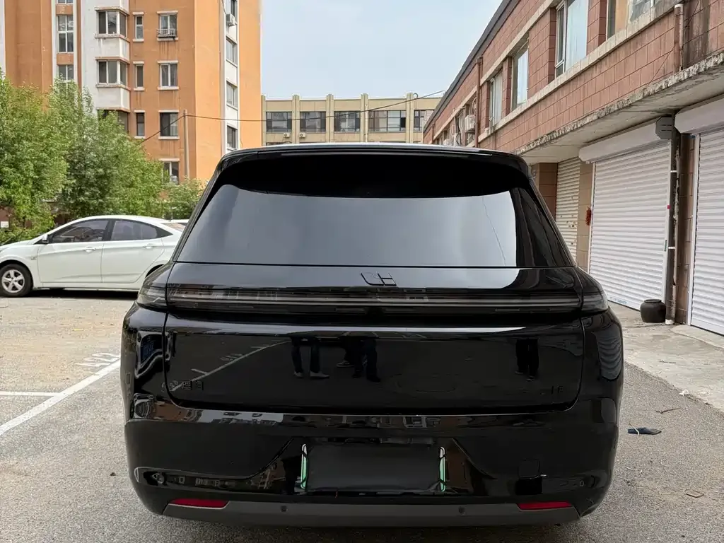 Li Auto L8 2024 из CN, фото 2