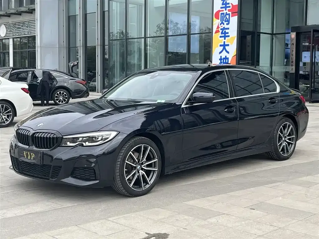 BMW 3 Series — фото 1