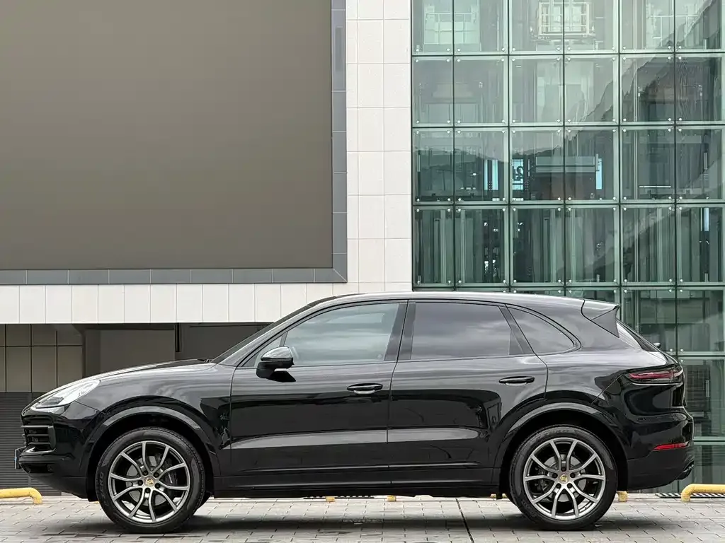 Porsche Cayenne 2023 из CN, фото 8