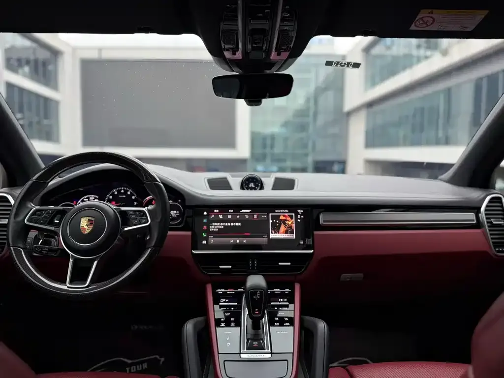 Porsche Cayenne 2023 из CN, фото 2