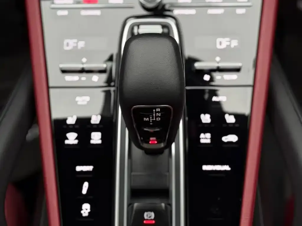 Porsche Cayenne 2023 из CN, фото 4