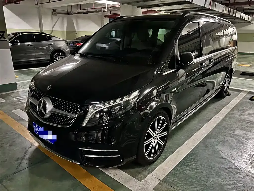 Mercedes-Benz V-Class 2024 из CN, фото 1