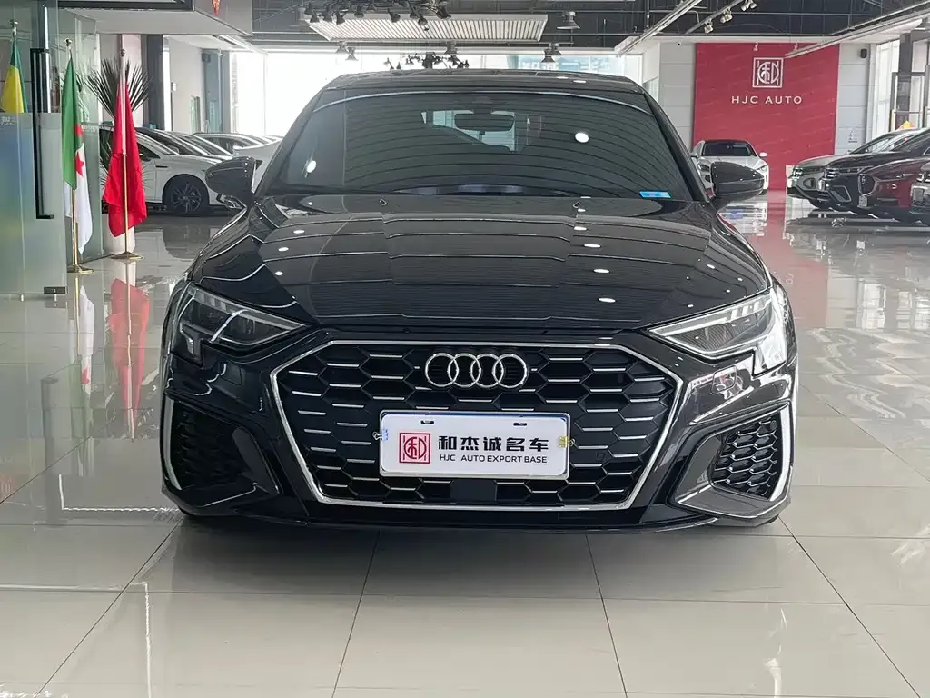 Audi A3 2023 из CN, фото 5