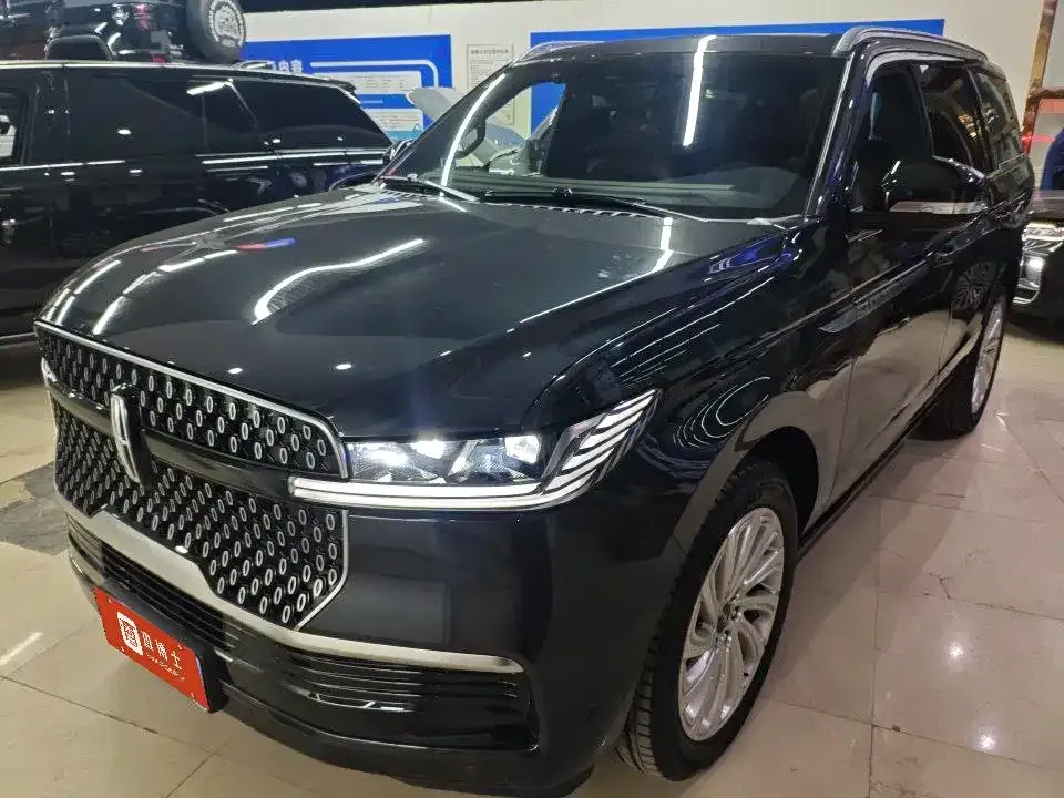 Lincoln Navigator 2025 из CN, фото 1