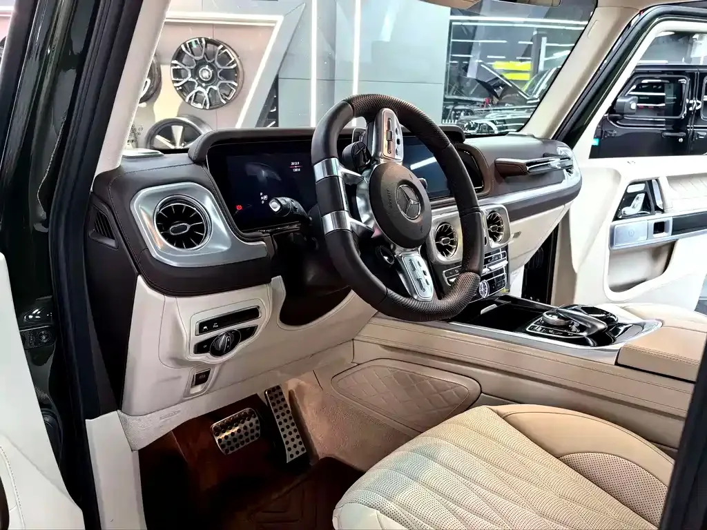 Mercedes-Benz G-Class AMG — фото 7