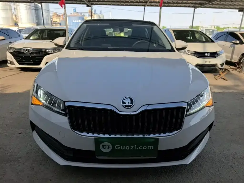 Skoda Superb 2021 из CN, фото 9