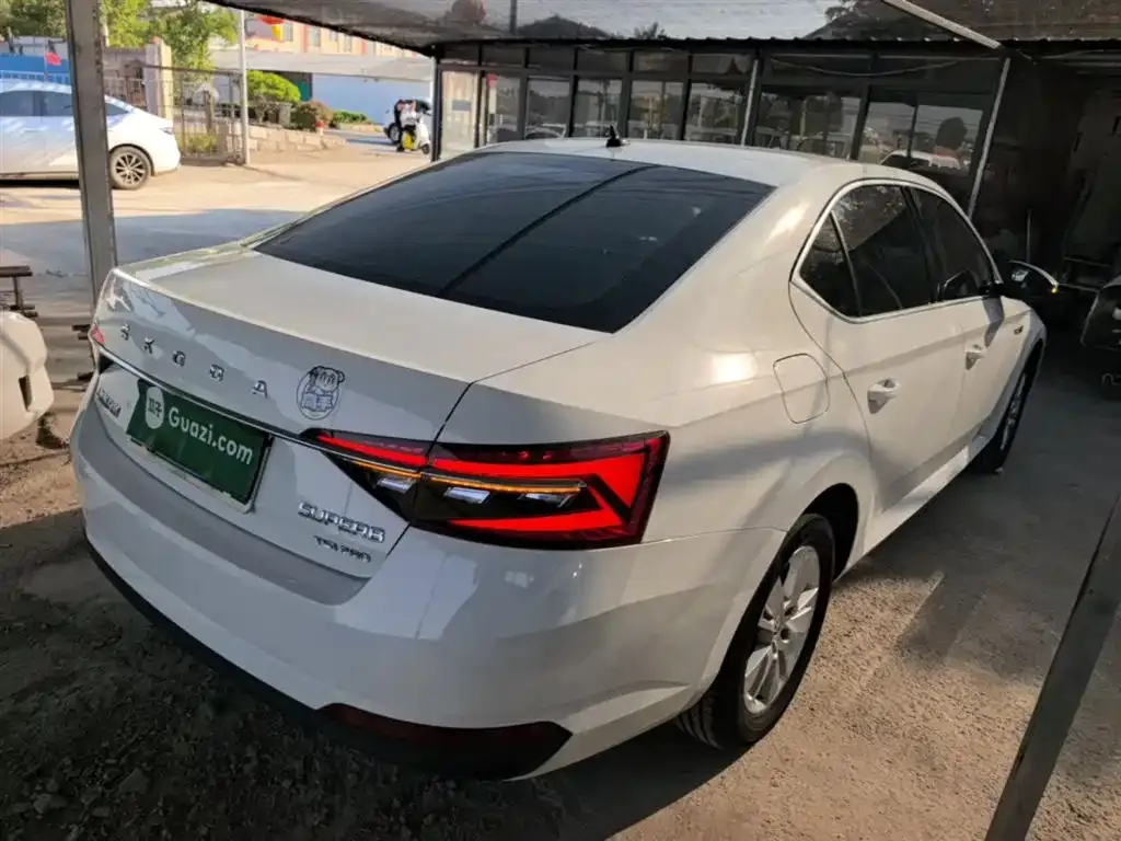 Skoda Superb 2021 из CN, фото 8