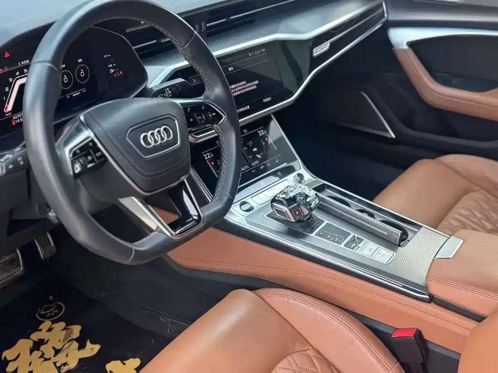 Audi A7L — фото 4