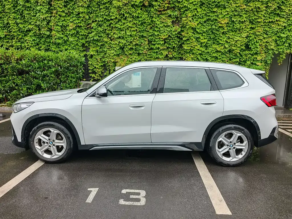 BMW X1 2024 из CN, фото 9