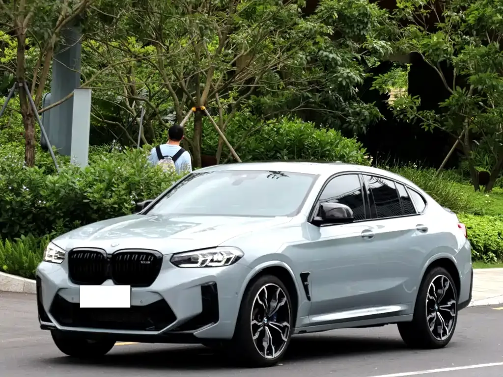 BMW X4 M