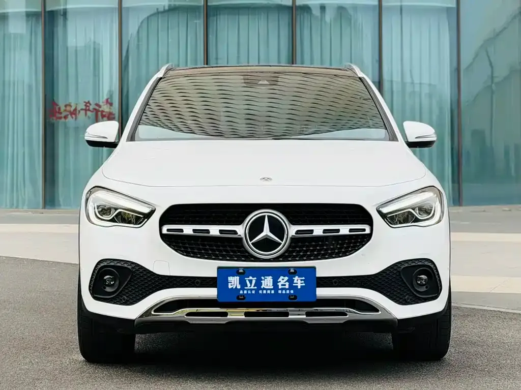 Mercedes-Benz GLA — фото 8