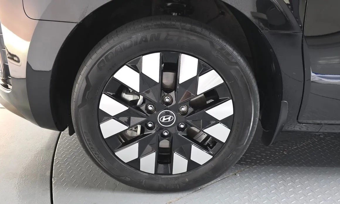 Hyundai Staria 2025 из KR, фото 3