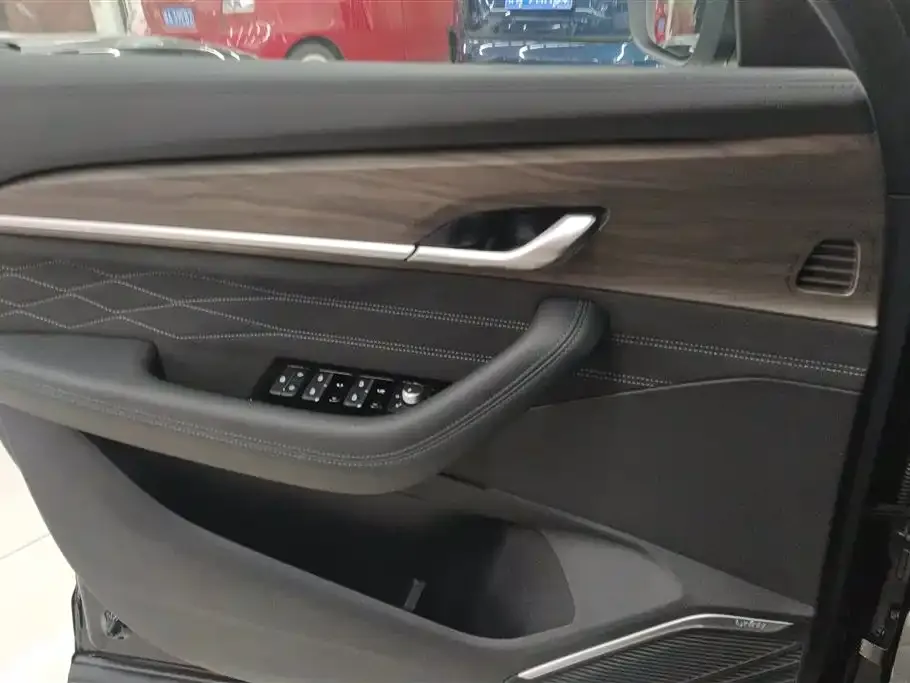 Geely Xingyue L 2025 из CN, фото 4