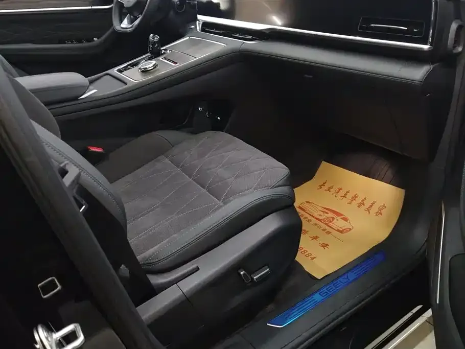Geely Xingyue L 2025 из CN, фото 2