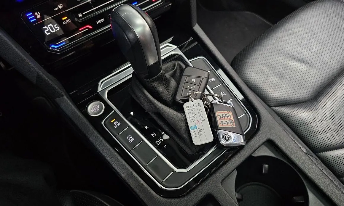 Volkswagen Arteon 2023 из KR, фото 2