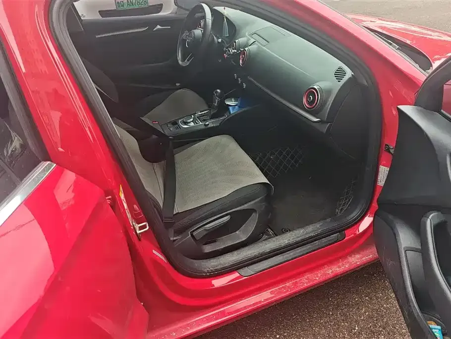 Audi A3 2021 из CN, фото 3