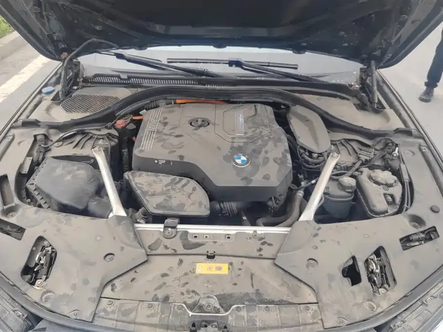 BMW 5 Series New Energy — фото 10